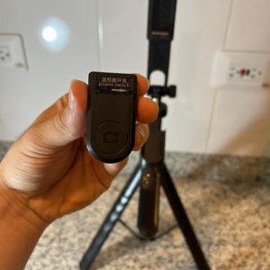 Selfie Stick 3 En 1 Tripode C. Bluetooth